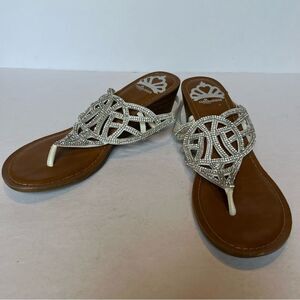 Fergalicious Women's White/Silver Thong Sandals Sparkly Size 7.5M Strappy